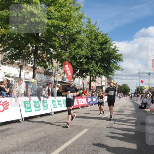 15.09.2024 - PSD Bank Halbmarathon Miley Keyser http://msf.ph/oto/7065361 15.09.2024 12:15:58 Ziel 985, 2007, 2055, 2123, 2289, 2294, 2855, 3509 meine-sportfotos.de