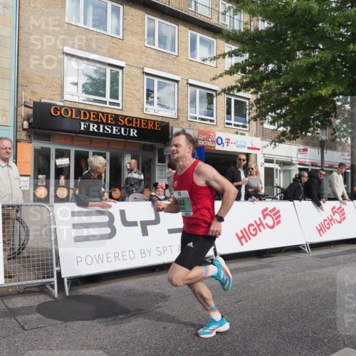 15.09.2024 - PSD Bank Halbmarathon Miley Keyser http://msf.ph/oto/7065363 15.09.2024 11:14:55 Ziel 546, 588 meine-sportfotos.de