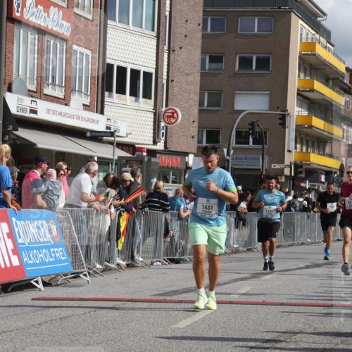 15.09.2024 - PSD Bank Halbmarathon Michael Strokosch http://msf.ph/oto/7065383 15.09.2024 11:57:16 Ziel 971, 1431, 1505, 2141, 2510, 2646, 2836 meine-sportfotos.de