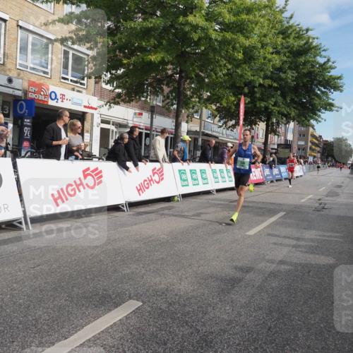 15.09.2024 - PSD Bank Halbmarathon Miley Keyser http://msf.ph/oto/7065391 15.09.2024 11:15:06 Ziel 494, 500, 546, 577, 587 meine-sportfotos.de