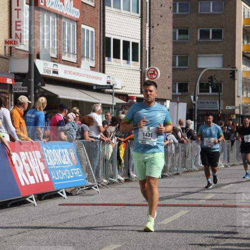 15.09.2024 - PSD Bank Halbmarathon Michael Strokosch http://msf.ph/oto/7065398 15.09.2024 11:57:17 Ziel 971, 1431, 1505, 2141, 2510, 2646, 2836 meine-sportfotos.de