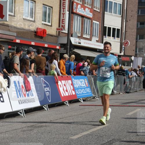 15.09.2024 - PSD Bank Halbmarathon Michael Strokosch http://msf.ph/oto/7065404 15.09.2024 11:57:18 Ziel 971, 1431, 1505, 2141, 2510, 2646, 2836 meine-sportfotos.de