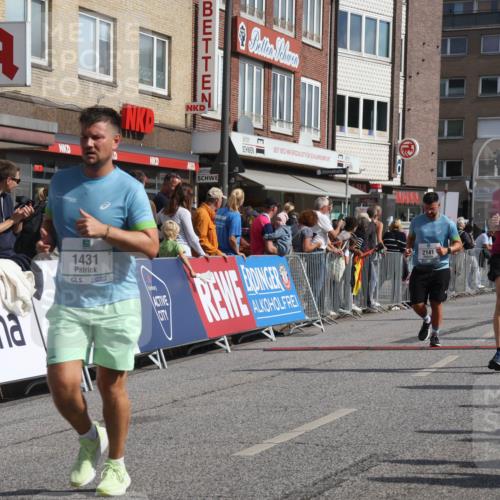 15.09.2024 - PSD Bank Halbmarathon Michael Strokosch http://msf.ph/oto/7065415 15.09.2024 11:57:20 Ziel 971, 978, 1431, 1505, 2141, 2510, 2836 meine-sportfotos.de