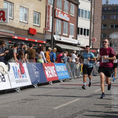 15.09.2024 - PSD Bank Halbmarathon Michael Strokosch http://msf.ph/oto/7065419 15.09.2024 11:57:20 Ziel 971, 978, 1431, 1505, 2141, 2510, 2836 meine-sportfotos.de