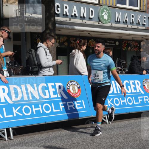 15.09.2024 - PSD Bank Halbmarathon Michael Strokosch http://msf.ph/oto/7065448 15.09.2024 11:57:24 Ziel 978, 1281, 1431, 1505, 1647, 2141, 2510, 2905 meine-sportfotos.de