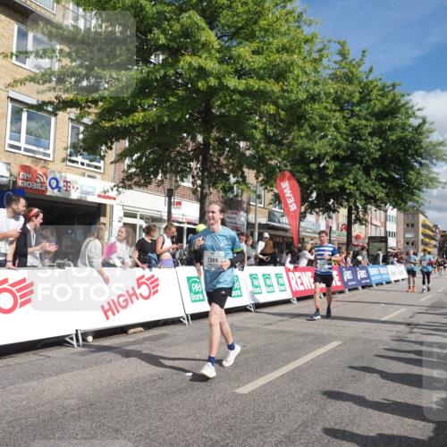 15.09.2024 - PSD Bank Halbmarathon Miley Keyser http://msf.ph/oto/7065456 15.09.2024 12:16:10 Ziel 2027, 2109, 2244, 2289, 2294, 2369, 2855, 2859, 3081 meine-sportfotos.de