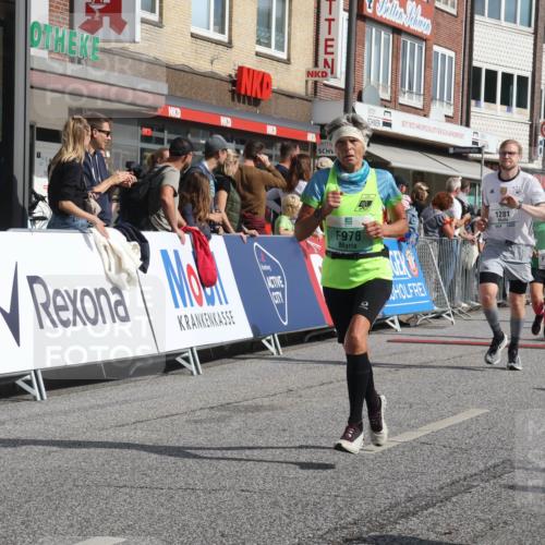 15.09.2024 - PSD Bank Halbmarathon Michael Strokosch http://msf.ph/oto/7065474 15.09.2024 11:57:29 Ziel 978, 1281, 1431, 1505, 1647, 1827, 1920, 1987, 2141, 2510, 2905, 2929 meine-sportfotos.de