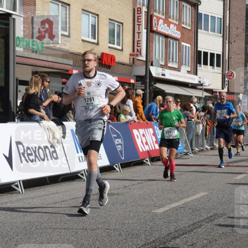 15.09.2024 - PSD Bank Halbmarathon Michael Strokosch http://msf.ph/oto/7065490 15.09.2024 11:57:31 Ziel 978, 1281, 1505, 1647, 1827, 1920, 1987, 2141, 2510, 2905, 2929 meine-sportfotos.de