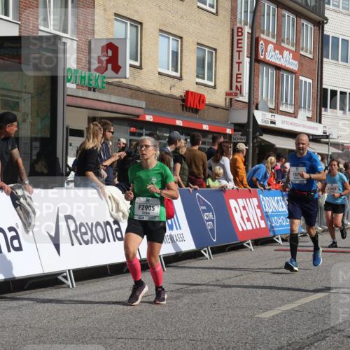 15.09.2024 - PSD Bank Halbmarathon Michael Strokosch http://msf.ph/oto/7065501 15.09.2024 11:57:32 Ziel 806, 978, 1281, 1289, 1505, 1647, 1827, 1920, 1987, 2141, 2510, 2905, 2929 meine-sportfotos.de