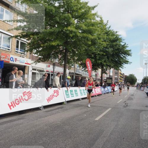 15.09.2024 - PSD Bank Halbmarathon Miley Keyser http://msf.ph/oto/7065547 15.09.2024 11:15:22 Ziel 500, 533, 572, 573, 576, 577, 587, 602, 846, 855, 2465 meine-sportfotos.de