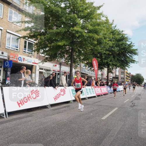 15.09.2024 - PSD Bank Halbmarathon Miley Keyser http://msf.ph/oto/7065564 15.09.2024 11:15:22 Ziel 500, 533, 572, 573, 576, 577, 587, 602, 846, 855, 2465 meine-sportfotos.de