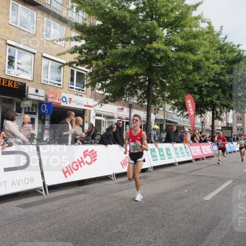 15.09.2024 - PSD Bank Halbmarathon Miley Keyser http://msf.ph/oto/7065574 15.09.2024 11:15:23 Ziel 533, 572, 573, 576, 577, 587, 602, 846, 855, 2465 meine-sportfotos.de