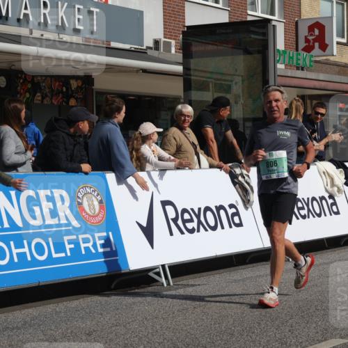 15.09.2024 - PSD Bank Halbmarathon Michael Strokosch http://msf.ph/oto/7065580 15.09.2024 11:57:42 Ziel 806, 1281, 1289, 1302, 1530, 1647, 1827, 1920, 1987, 2572, 2905, 2929, 3525 meine-sportfotos.de