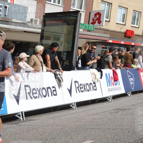 15.09.2024 - PSD Bank Halbmarathon Michael Strokosch http://msf.ph/oto/7065586 15.09.2024 11:57:43 Ziel 806, 1289, 1302, 1530, 1647, 1827, 1920, 1987, 2572, 2751, 2905, 2929, 3525 meine-sportfotos.de