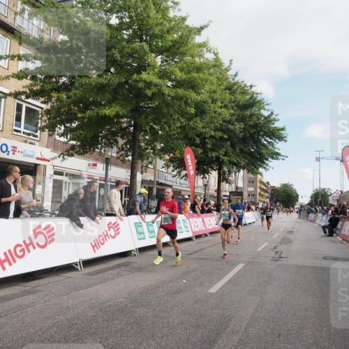 15.09.2024 - PSD Bank Halbmarathon Miley Keyser http://msf.ph/oto/7065591 15.09.2024 11:15:24 Ziel 533, 572, 573, 576, 577, 587, 602, 846, 855, 2465 meine-sportfotos.de