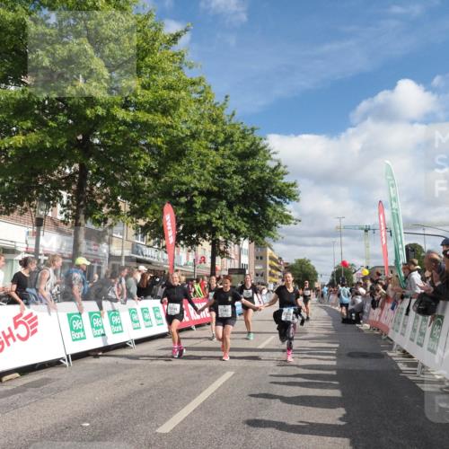 15.09.2024 - PSD Bank Halbmarathon Miley Keyser http://msf.ph/oto/7065610 15.09.2024 12:16:24 Ziel 2027, 2109, 2453, 2859, 3061, 3081, 3082, 3148, 3149, 3165, 3166, 3465 meine-sportfotos.de