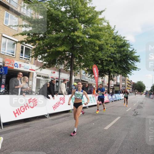 15.09.2024 - PSD Bank Halbmarathon Miley Keyser http://msf.ph/oto/7065621 15.09.2024 11:15:25 Ziel 533, 572, 573, 576, 577, 602, 846, 855, 2465 meine-sportfotos.de