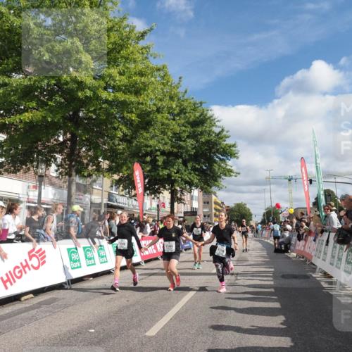 15.09.2024 - PSD Bank Halbmarathon Miley Keyser http://msf.ph/oto/7065622 15.09.2024 12:16:25 Ziel 2027, 2109, 2453, 2859, 3061, 3081, 3082, 3148, 3149, 3165, 3166, 3465 meine-sportfotos.de