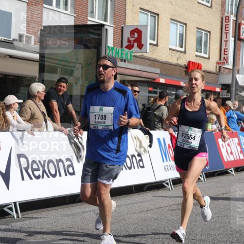 15.09.2024 - PSD Bank Halbmarathon Michael Strokosch http://msf.ph/oto/7065661 15.09.2024 11:57:53 Ziel 975, 1302, 1530, 1708, 1900, 2512, 2542, 2564, 2572, 2664, 2751, 3525 meine-sportfotos.de