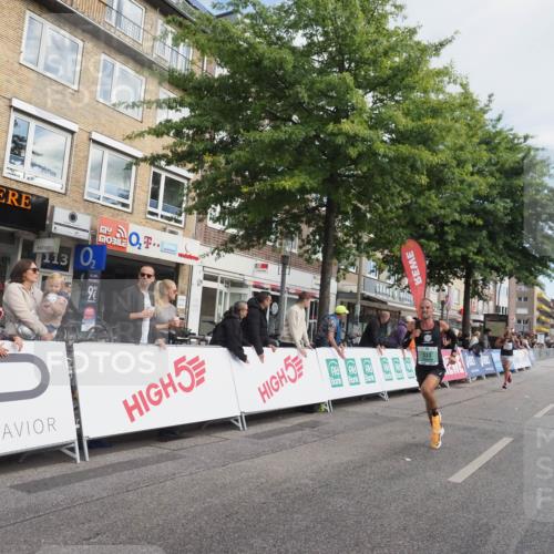 15.09.2024 - PSD Bank Halbmarathon Miley Keyser http://msf.ph/oto/7065663 15.09.2024 11:15:26 Ziel 405, 533, 572, 573, 576, 577, 602, 846, 855, 2465 meine-sportfotos.de