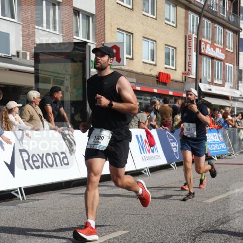 15.09.2024 - PSD Bank Halbmarathon Michael Strokosch http://msf.ph/oto/7065689 15.09.2024 11:57:58 Ziel 975, 1417, 1449, 1530, 1539, 1708, 1900, 2512, 2542, 2564, 2572, 2664, 2751, 2763, 2873, 3138, 3525 meine-sportfotos.de