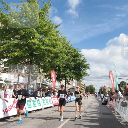 15.09.2024 - PSD Bank Halbmarathon Miley Keyser http://msf.ph/oto/7065698 15.09.2024 12:16:28 Ziel 2453, 2859, 3061, 3081, 3082, 3097, 3148, 3149, 3165, 3166, 3465 meine-sportfotos.de