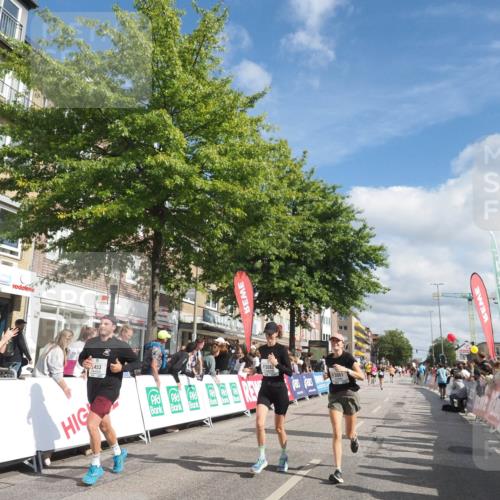 15.09.2024 - PSD Bank Halbmarathon Miley Keyser http://msf.ph/oto/7065702 15.09.2024 12:16:28 Ziel 2453, 2859, 3061, 3081, 3082, 3097, 3148, 3149, 3165, 3166, 3465 meine-sportfotos.de