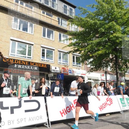 15.09.2024 - PSD Bank Halbmarathon Miley Keyser http://msf.ph/oto/7065716 15.09.2024 12:16:29 Ziel 2342, 2453, 2859, 3061, 3081, 3082, 3097, 3148, 3149, 3165, 3166, 3233, 3465 meine-sportfotos.de