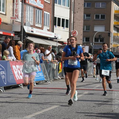 15.09.2024 - PSD Bank Halbmarathon Michael Strokosch http://msf.ph/oto/7065717 15.09.2024 11:58:02 Ziel 975, 1417, 1449, 1530, 1539, 1565, 1708, 1900, 2512, 2542, 2564, 2664, 2751, 2763, 2873, 3138 meine-sportfotos.de