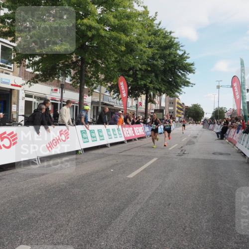 15.09.2024 - PSD Bank Halbmarathon Miley Keyser http://msf.ph/oto/7065749 15.09.2024 11:15:34 Ziel 405, 532, 572, 576, 846, 1086, 2465 meine-sportfotos.de