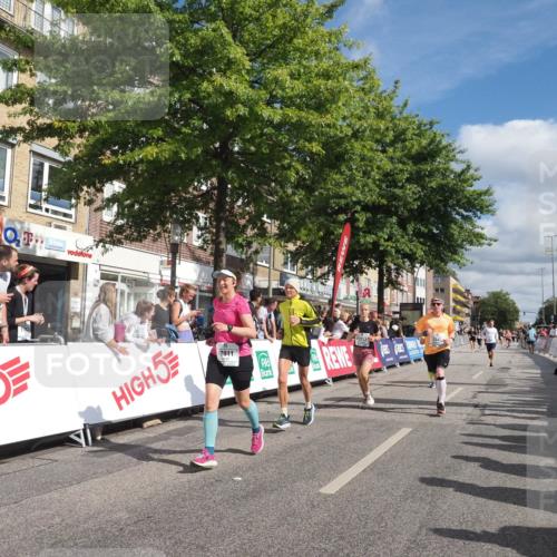 15.09.2024 - PSD Bank Halbmarathon Miley Keyser http://msf.ph/oto/7065768 15.09.2024 12:16:40 Ziel 2342, 2396, 2911, 3097, 3165, 3166, 3233, 3474, 3493, 3494 meine-sportfotos.de