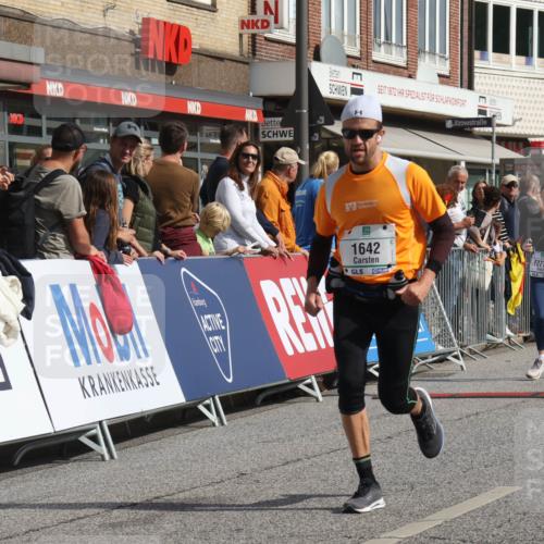 15.09.2024 - PSD Bank Halbmarathon Michael Strokosch http://msf.ph/oto/7065822 15.09.2024 11:58:18 Ziel 1303, 1417, 1565, 1642, 1818, 1842, 2101, 2205, 2497, 2763, 2773, 2823, 2870, 2883, 3552 meine-sportfotos.de