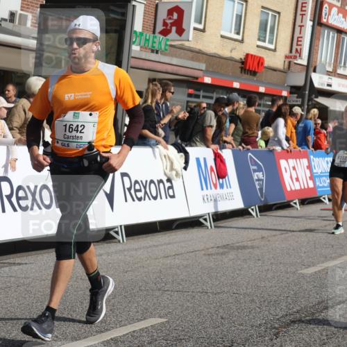 15.09.2024 - PSD Bank Halbmarathon Michael Strokosch http://msf.ph/oto/7065832 15.09.2024 11:58:19 Ziel 1303, 1565, 1642, 1818, 1842, 2101, 2205, 2497, 2773, 2823, 2870, 2883, 3552 meine-sportfotos.de