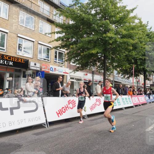 15.09.2024 - PSD Bank Halbmarathon Miley Keyser http://msf.ph/oto/7065843 15.09.2024 11:15:38 Ziel 405, 532, 572, 576, 846, 1086 meine-sportfotos.de