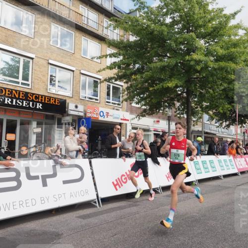 15.09.2024 - PSD Bank Halbmarathon Miley Keyser http://msf.ph/oto/7065846 15.09.2024 11:15:38 Ziel 405, 532, 572, 576, 846, 1086 meine-sportfotos.de