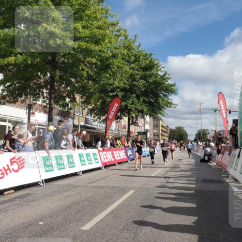 15.09.2024 - PSD Bank Halbmarathon Miley Keyser http://msf.ph/oto/7065862 15.09.2024 12:16:49 Ziel 2342, 2396, 2526, 2911, 3097, 3102, 3140, 3193, 3233, 3474, 3493, 3494, 3558 meine-sportfotos.de