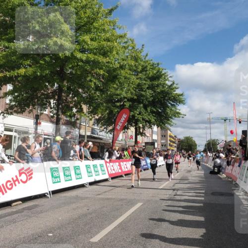 15.09.2024 - PSD Bank Halbmarathon Miley Keyser http://msf.ph/oto/7065871 15.09.2024 12:16:50 Ziel 2342, 2396, 2526, 2911, 3102, 3140, 3193, 3233, 3474, 3493, 3494, 3558 meine-sportfotos.de