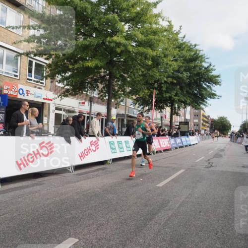 15.09.2024 - PSD Bank Halbmarathon Miley Keyser http://msf.ph/oto/7065873 15.09.2024 11:15:47 Ziel 405, 502, 532, 535, 1086 meine-sportfotos.de