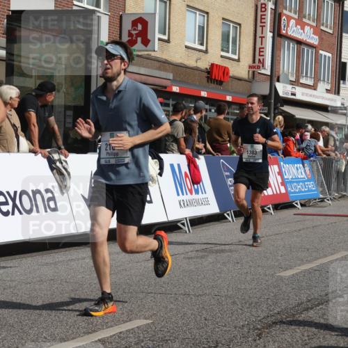 15.09.2024 - PSD Bank Halbmarathon Michael Strokosch http://msf.ph/oto/7065886 15.09.2024 11:58:26 Ziel 1303, 1642, 1818, 1849, 1947, 2101, 2205, 2249, 2474, 2773, 2823, 2860, 2870, 2885, 3553 meine-sportfotos.de