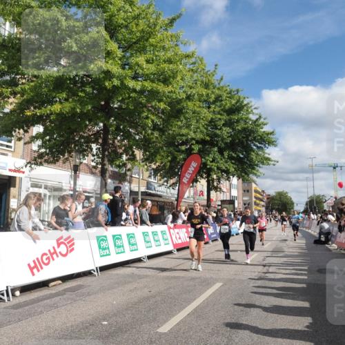 15.09.2024 - PSD Bank Halbmarathon Miley Keyser http://msf.ph/oto/7065895 15.09.2024 12:16:50 Ziel 2342, 2396, 2526, 2911, 3102, 3140, 3193, 3233, 3474, 3493, 3494, 3558 meine-sportfotos.de