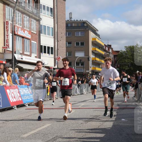 15.09.2024 - PSD Bank Halbmarathon Michael Strokosch http://msf.ph/oto/7065896 15.09.2024 11:58:30 Ziel 1303, 1642, 1818, 1822, 1849, 1865, 1947, 2101, 2249, 2474, 2773, 2823, 2860, 2870, 2885, 3553 meine-sportfotos.de
