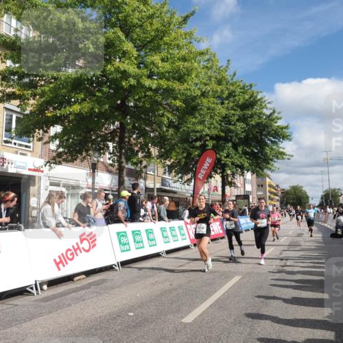 15.09.2024 - PSD Bank Halbmarathon Miley Keyser http://msf.ph/oto/7065907 15.09.2024 12:16:51 Ziel 1157, 2342, 2396, 2526, 2911, 3102, 3140, 3193, 3233, 3474, 3493, 3494, 3558 meine-sportfotos.de