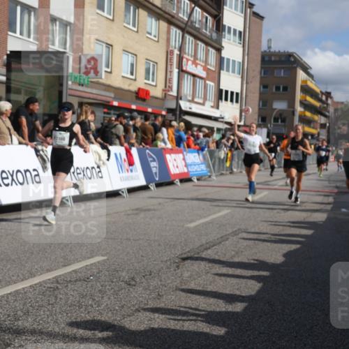 15.09.2024 - PSD Bank Halbmarathon Michael Strokosch http://msf.ph/oto/7065917 15.09.2024 11:58:33 Ziel 1283, 1303, 1818, 1822, 1849, 1865, 1947, 2038, 2101, 2249, 2474, 2760, 2773, 2860, 2870, 2885, 3553 meine-sportfotos.de