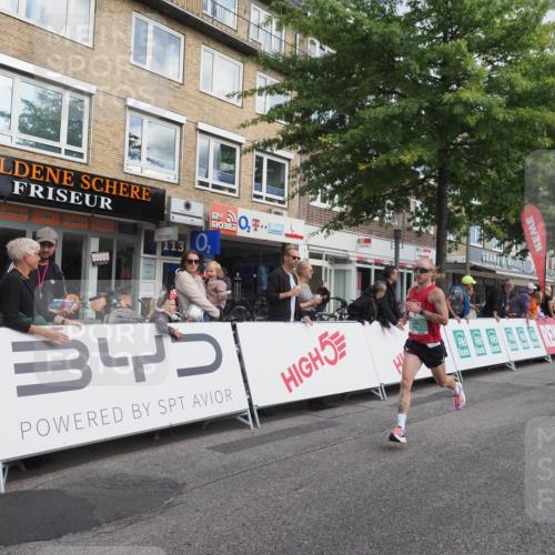 15.09.2024 - PSD Bank Halbmarathon Miley Keyser http://msf.ph/oto/7065939 15.09.2024 11:15:56 Ziel 502, 535, 542 meine-sportfotos.de