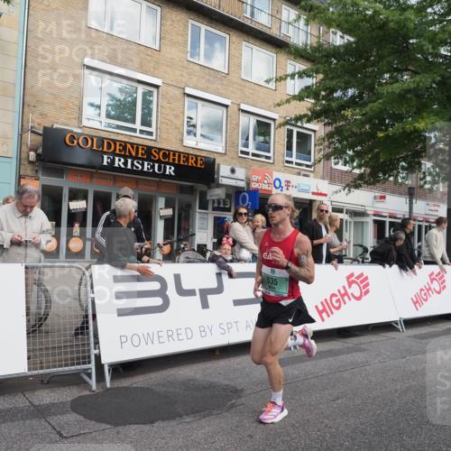 15.09.2024 - PSD Bank Halbmarathon Miley Keyser http://msf.ph/oto/7065956 15.09.2024 11:15:57 Ziel 410, 502, 535, 542 meine-sportfotos.de