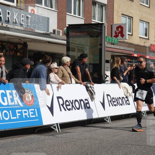 15.09.2024 - PSD Bank Halbmarathon Michael Strokosch http://msf.ph/oto/7065957 15.09.2024 11:58:38 Ziel 1283, 1303, 1711, 1822, 1849, 1865, 1919, 1947, 1955, 1992, 2038, 2249, 2474, 2760, 2860, 2885, 3051, 3551, 3553 meine-sportfotos.de