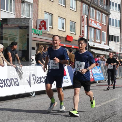 15.09.2024 - PSD Bank Halbmarathon Michael Strokosch http://msf.ph/oto/7065971 15.09.2024 11:58:40 Ziel 1283, 1711, 1822, 1849, 1865, 1919, 1947, 1955, 1992, 2038, 2249, 2474, 2760, 2860, 2885, 3051, 3528, 3551, 3553 meine-sportfotos.de