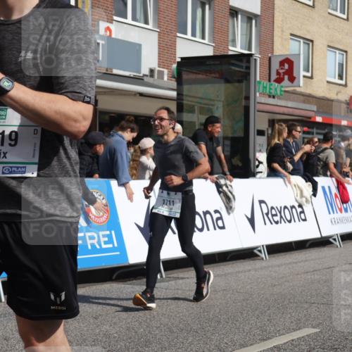 15.09.2024 - PSD Bank Halbmarathon Michael Strokosch http://msf.ph/oto/7066003 15.09.2024 11:58:44 Ziel 1283, 1711, 1822, 1865, 1890, 1919, 1955, 1992, 2038, 2297, 2474, 2760, 2860, 2885, 3022, 3051, 3528, 3551, 3553 meine-sportfotos.de