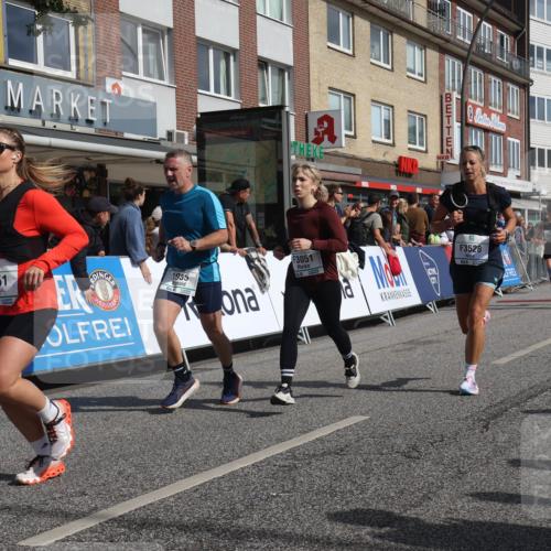 15.09.2024 - PSD Bank Halbmarathon Michael Strokosch http://msf.ph/oto/7066015 15.09.2024 11:58:47 Ziel 1283, 1711, 1822, 1865, 1890, 1919, 1955, 1992, 2038, 2297, 2721, 2760, 2956, 3022, 3051, 3528, 3551 meine-sportfotos.de