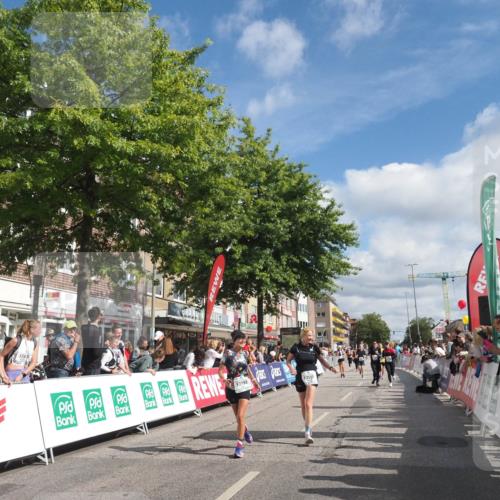 15.09.2024 - PSD Bank Halbmarathon Miley Keyser http://msf.ph/oto/7066017 15.09.2024 12:16:57 Ziel 1157, 2117, 2270, 2277, 2526, 2686, 2969, 3102, 3109, 3118, 3140, 3193, 3493, 3494, 3558 meine-sportfotos.de